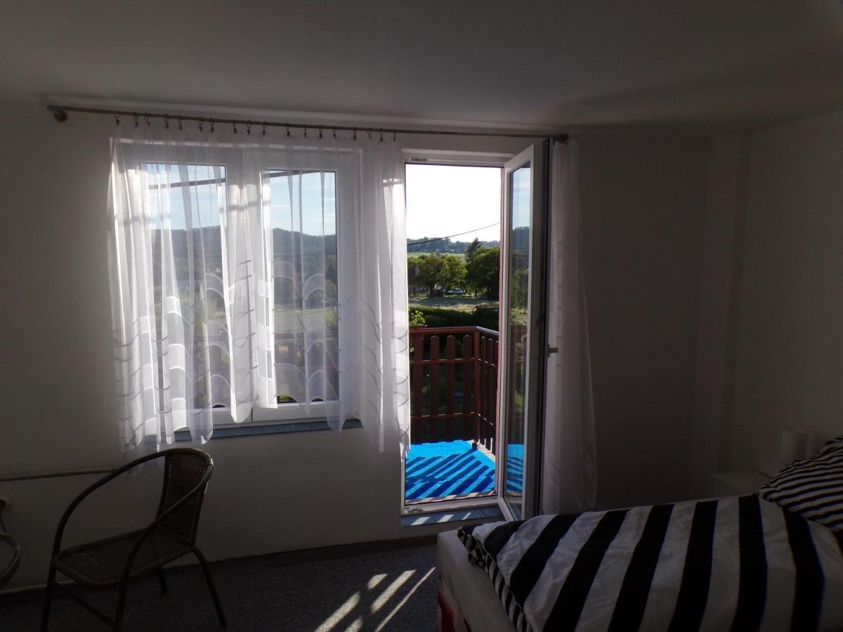 U Kremilka Hotel Jicin Exterior photo